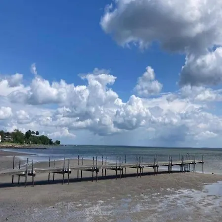 Apartamento 4 Person On A In *