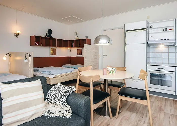 Appartamento 4 Person On A In *